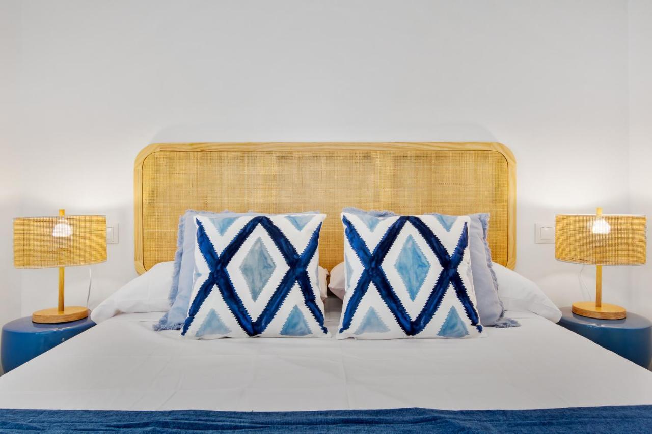 מאלגה Casa De La Playa. Beach House With Magnificent Sea מראה חיצוני תמונה