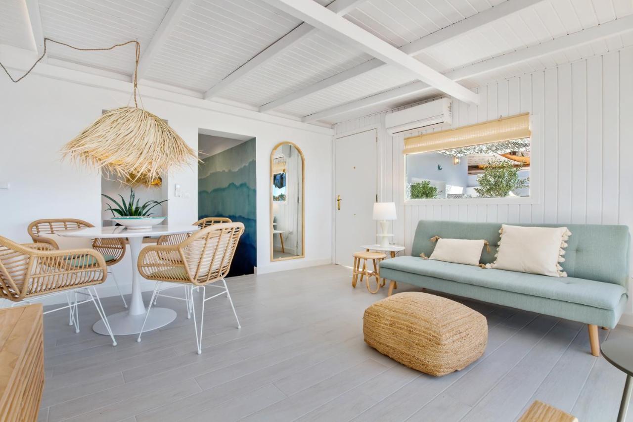 מאלגה Casa De La Playa. Beach House With Magnificent Sea מראה חיצוני תמונה