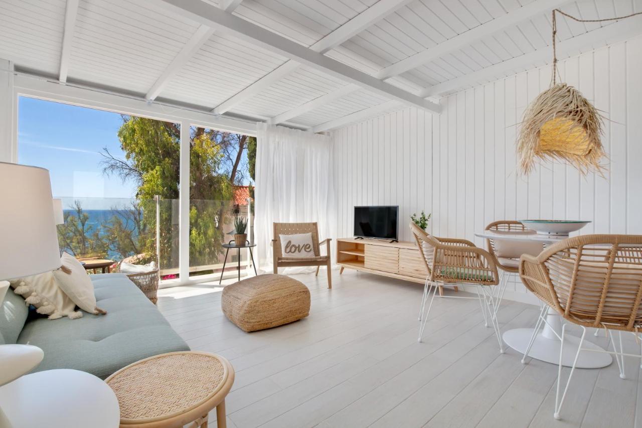 מאלגה Casa De La Playa. Beach House With Magnificent Sea מראה חיצוני תמונה